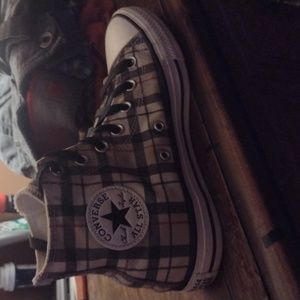 Burrberry Converse All Star size 8.